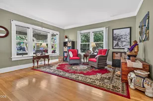 311 B St, Ashland, OR 97520 - Photo 3