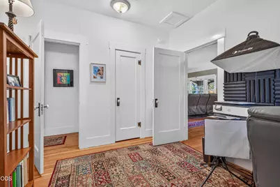 311 B Street, Ashland, OR 97520 - Photo 23