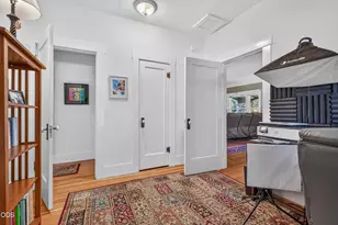 311 B St, Ashland, OR 97520 - Photo 23
