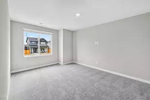 705 NW Walnut Ave, Redmond, OR 97756 - Photo 19