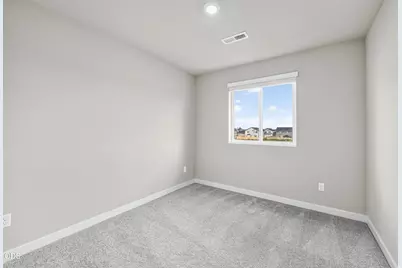 705 NW Walnut Avenue, Redmond, OR 97756 - Photo 15