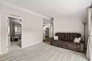 2600 NE Rosemary Dr, Bend, OR 97701 - Photo 13