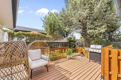 2600 NE Rosemary Drive, Bend, OR 97701 - Photo 21
