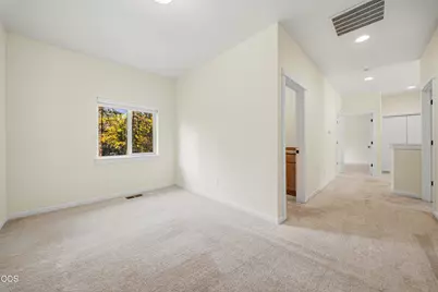17040 Kasserman Drive, Bend, OR 97707 - Photo 27