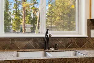17040 Kasserman Dr, Bend, OR 97707 - Photo 13