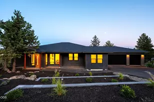 3335 NW Fairway Heights Dr, Bend, OR 97703 - Photo 1