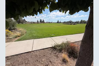 2750 NE Great Horned Place, Bend, OR 97701 - Photo 43
