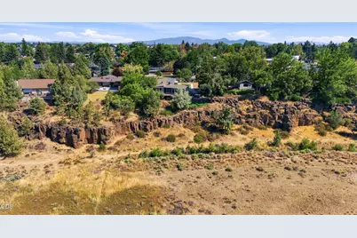 655 NW Canyon Drive, Redmond, OR 97756 - Photo 43