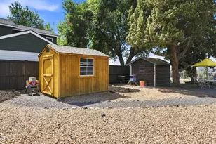 655 NW Canyon Dr, Redmond, OR 97756 - Photo 37
