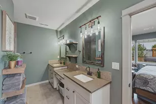 2440 SW 43rd Pl, Redmond, OR 97756 - Photo 23