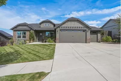 2440 SW 43rd Place, Redmond, OR 97756 - Photo 3