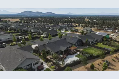 2440 SW 43rd Place, Redmond, OR 97756 - Photo 55