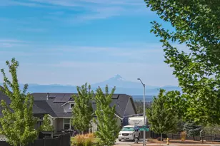 2440 SW 43rd Pl, Redmond, OR 97756 - Photo 7
