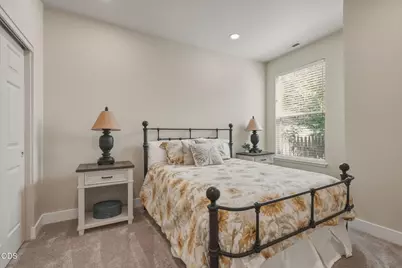 61574 Devils Lake Drive, Bend, OR 97702 - Photo 21
