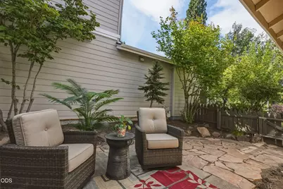61574 Devils Lake Drive, Bend, OR 97702 - Photo 25