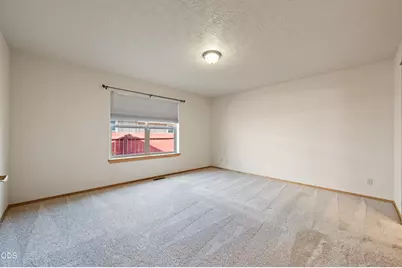 2330 NW 10th Street, Redmond, OR 97756 - Photo 23