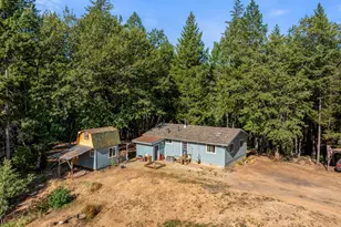 1587 Arrowhead Dr, O'Brien, OR 97534 - Photo 1