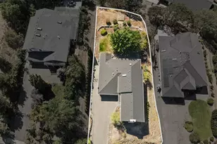 1583 Panoramic Loop, Grants Pass, OR 97527 - Photo 47