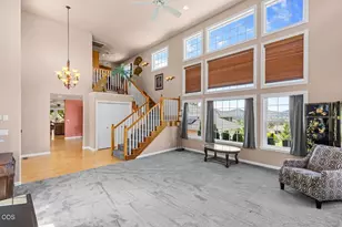 1583 Panoramic Loop, Grants Pass, OR 97527 - Photo 3