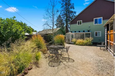 1354 NW Baltimore Avenue, Bend, OR 97703 - Photo 33