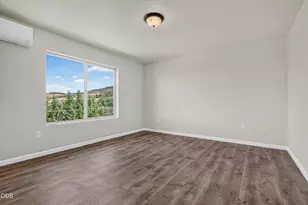 4148 Barbara Jean Way, Medford, OR 97504 - Photo 11