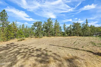 13021 E Antelope Road, Eagle Point, OR 97524 - Photo 37