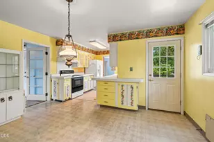 1525 Whitman Ave, Medford, OR 97501 - Photo 13