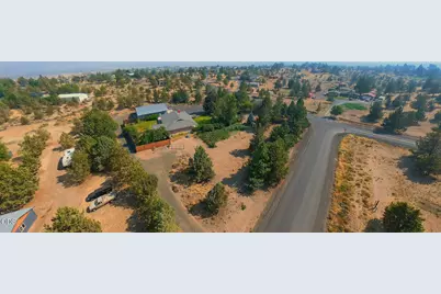 200 SE Crestview Lane, Madras, OR 97741 - Photo 39