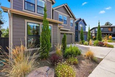 2621 NW Sky Vista Court, Bend, OR 97703 - Photo 3