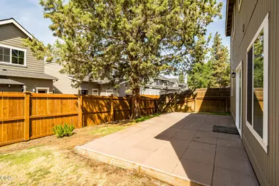 63337 NW Lavacrest Street, Bend, OR 97703 - Photo 31