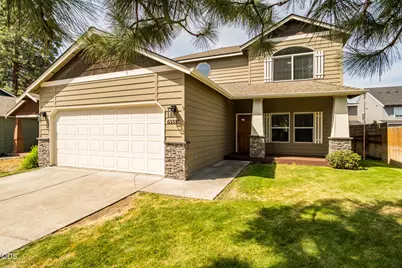 63337 NW Lavacrest Street, Bend, OR 97703 - Photo 3