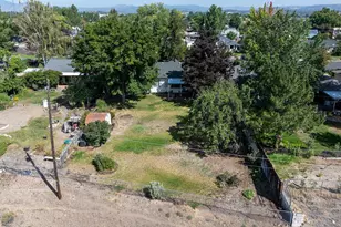 598 NE Ochoco Ave, Prineville, OR 97754 - Photo 35