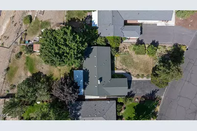 598 NE Ochoco Avenue, Prineville, OR 97754 - Photo 33
