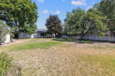 598 NE Ochoco Avenue, Prineville, OR 97754 - Photo 29