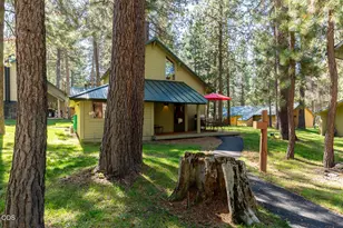 57525 Ranch Cabins Rd, Sunriver, OR 97707 - Photo 1