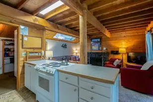 57525 Ranch Cabins Rd, Sunriver, OR 97707 - Photo 3