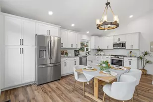1441 NW B St, Grants Pass, OR 97526 - Photo 9