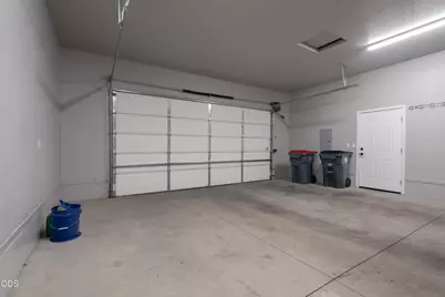 656 Nobility Drive, Medford, OR 97501 - Photo 19