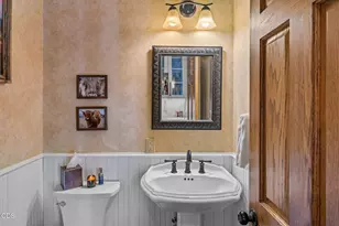 17660 Edmundson Rd, Sisters, OR 97759 - Photo 15