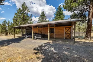 17660 Edmundson Rd, Sisters, OR 97759 - Photo 53
