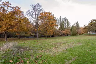 2285 Jasmine Ave, Medford, OR 97501 - Photo 27