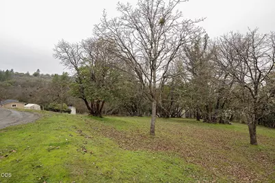 2285 Jasmine Avenue, Medford, OR 97501 - Photo 29