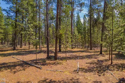 52036 Dorrance Meadow Road, La Pine, OR 97739 - Photo 13