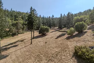 3591 S Stage Rd, Medford, OR 97501 - Photo 1