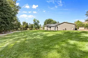 4481 Hwy 66, Ashland, OR 97520 - Photo 29