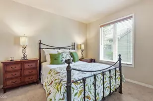 61927 Fall Creek Loop, Bend, OR 97702 - Photo 25
