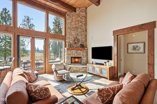 61927 Fall Creek Loop, Bend, OR 97702 - Photo 7
