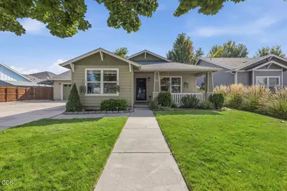911 NE Stoneridge Loop, Prineville, OR 97754 - Photo 1