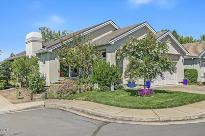 728 Cherrywood Drive, Medford, OR 97504 - Photo 1