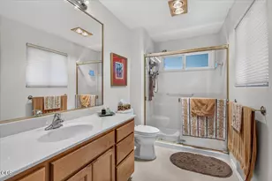 728 Cherrywood Dr, Medford, OR 97504 - Photo 17